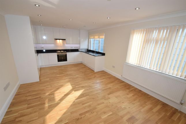 Thumbnail Flat to rent in Church Path, Croydon