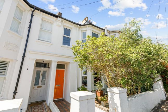 Thumbnail Property for sale in Chester Terrace, Brighton
