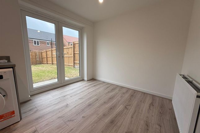 22, Peachleaf Lane, Houghton-Le-Spring photo 4