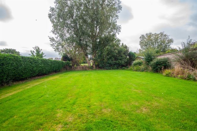 27, Tansley Avenue, Chorley photo 4