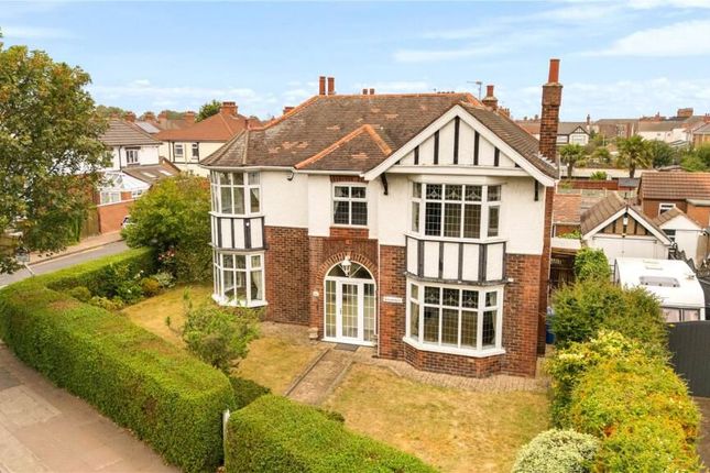 4-bed house on 151, Weelsby Road, Grimsby, £270,000