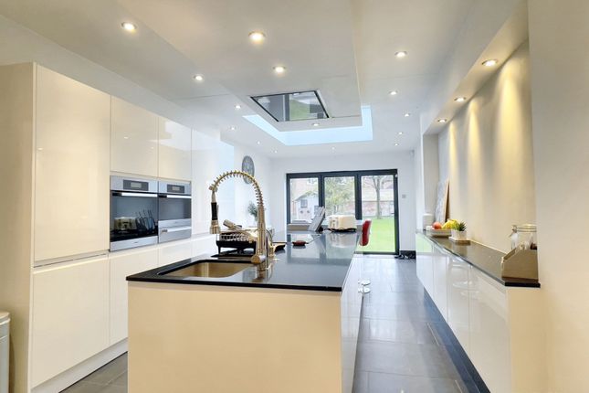 18 Greenhill Road, Coalville photo 2
