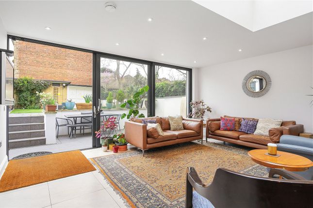 58, Northchurch Road, London photo 2