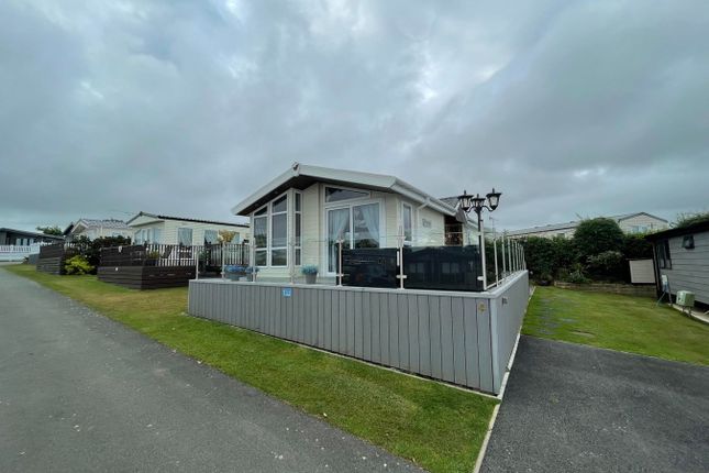 Thumbnail Lodge for sale in Ocean Heights Leisure Park, Maenygroes, New Quay