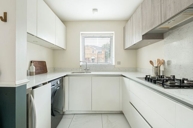 6 Faren Terrace, Mitcham photo 4