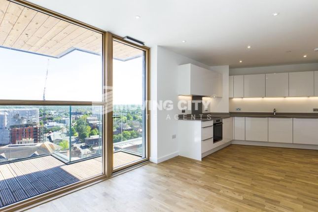 Flat to rent in Brouard Court, St Marks Square, Bromley