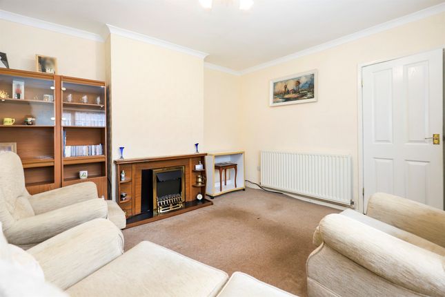 7, Beckbury Avenue, Wolverhampton photo 3