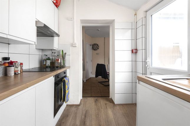 28, Newmarket Road, Brighton photo 4