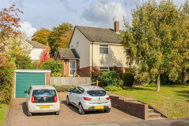 Thumbnail Detached house for sale in Sun Hill Crescent, Alresford
