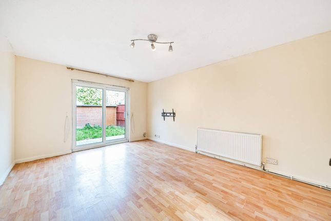 Thumbnail End terrace house to rent in Ruskin Way, Colliers Wood, London