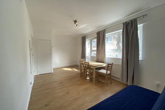 Stoford Close, London photo 2