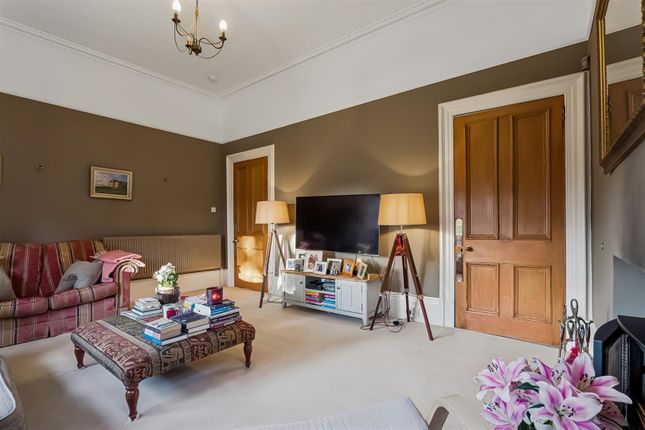 Craig Ard, Dupplin Terrace, Perth photo 3