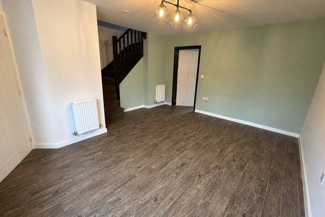 10, Sanderling Street, Cannock photo 4