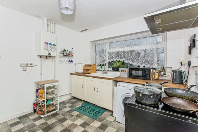 6, Ashlawn Drive, BOSTON photo 3