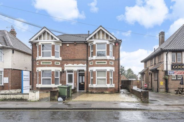 1-bed terraced on Leigh Road, Eastleigh, £280,000
