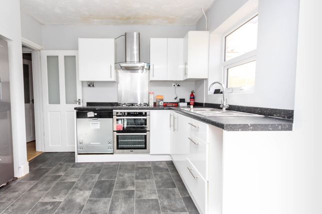 34, Edinburgh Road, Northamptonshjire photo 2