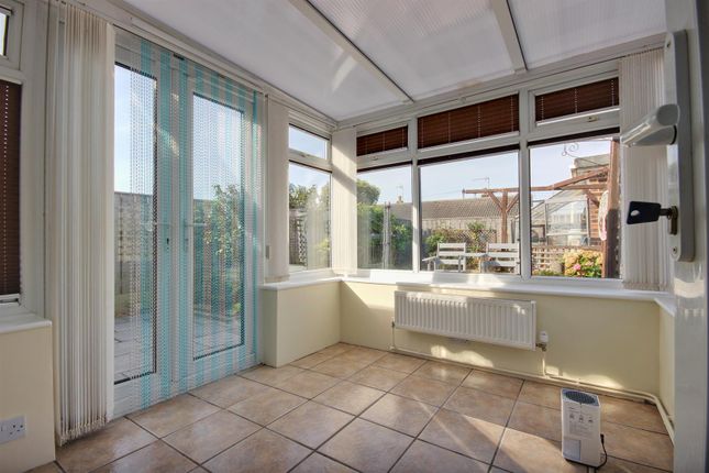 22, Chapel Garth, Skipsea photo 4