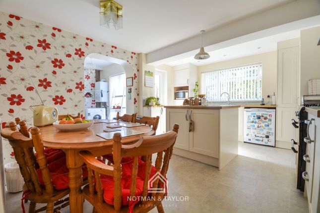 4 Hawthorn Avenue, Torpoint photo 4