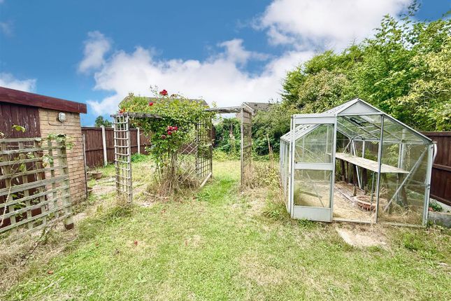 77, Rivermead, Norwich photo 2