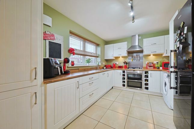 8, Fenland Court, Barton-Upon-Humber photo 2