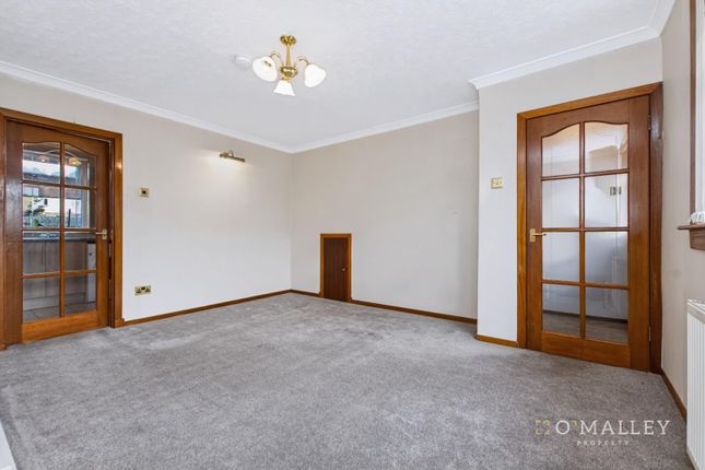 57, Livingstone Drive, Falkirk photo 4