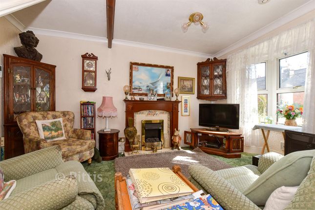 Linden Terrace, The Mall, Brading photo 2