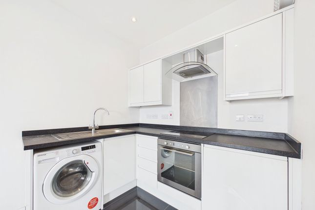 22, Bradley Court, Camberley photo 3