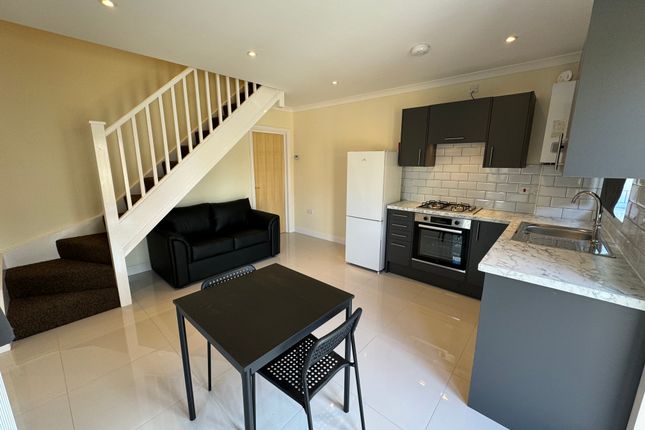 Flat 4, 98 Cranbury Avenue, Cranbury Avenue, Southampton photo 3