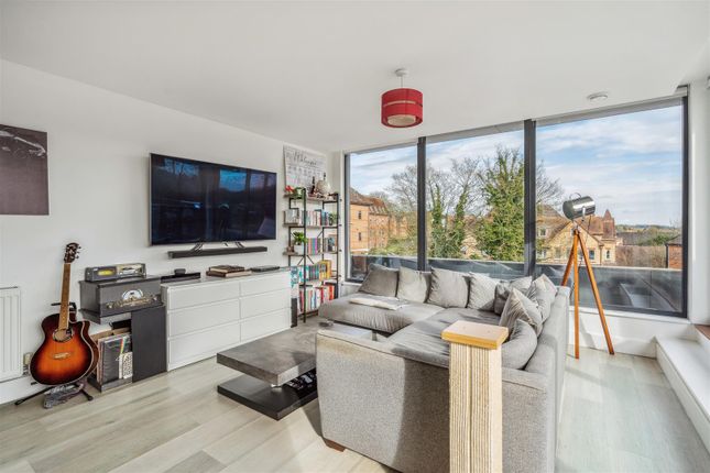Flat for sale in Easton Street, High Wycombe