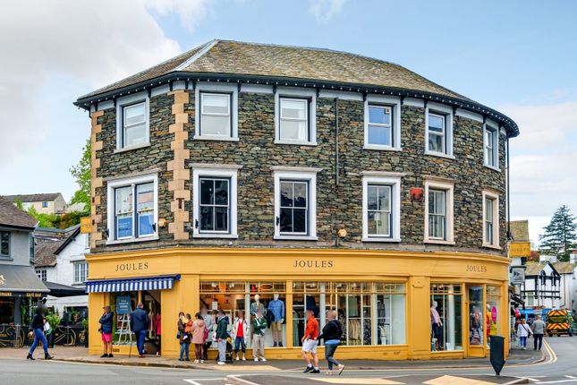 Flat for sale in Flat 1, Victoria Buildings, Ash Street, Bowness-On-Windermere, Windermere, Cumbria