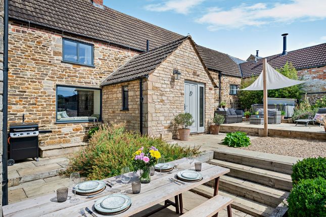 Grange Farm, 3, Hortons Lane, Oakham photo 2