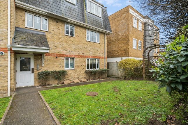 2-bed flat on 9, Silvester House, Pinner, £339,950