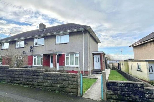 2-bed flat on 3a Bakers Way, Bridgend, £94,950