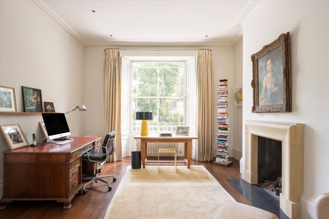 71, Clarendon Road, London photo 3