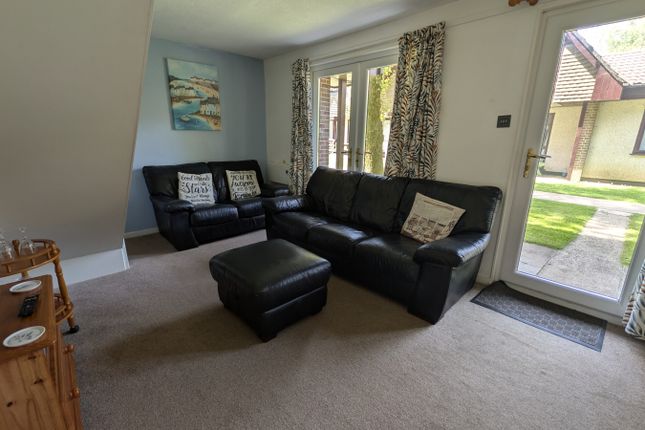36 Trevithick Court, Tolroy Manor Holiday Park, Hayle photo 4