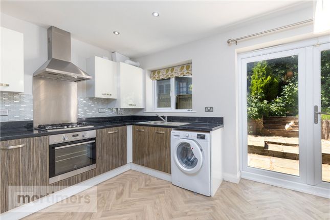 21, Barrow Brook Close, Clitheroe photo 2