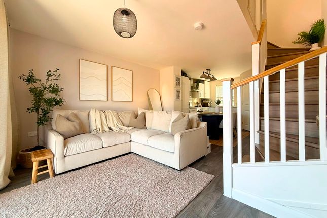 48 Loveridge Drive, Exeter photo 3
