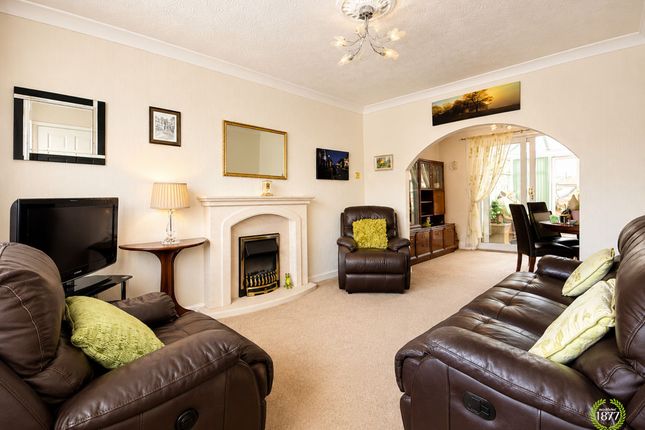 10 Keats Close, Accrington photo 2
