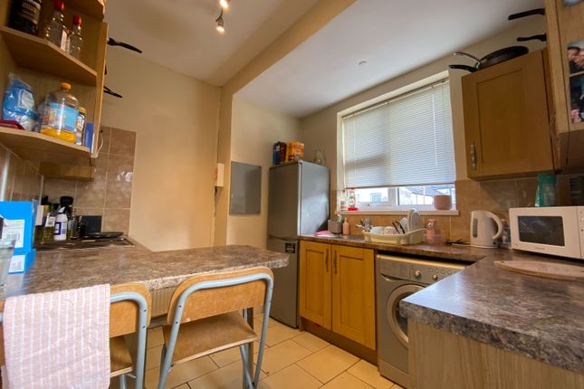 4-bed terraced on 88, Tewkesbury Street, Cardiff, £2,160/mo