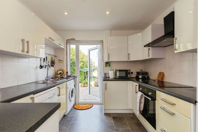 132, Sundridge Park, Bristol photo 4