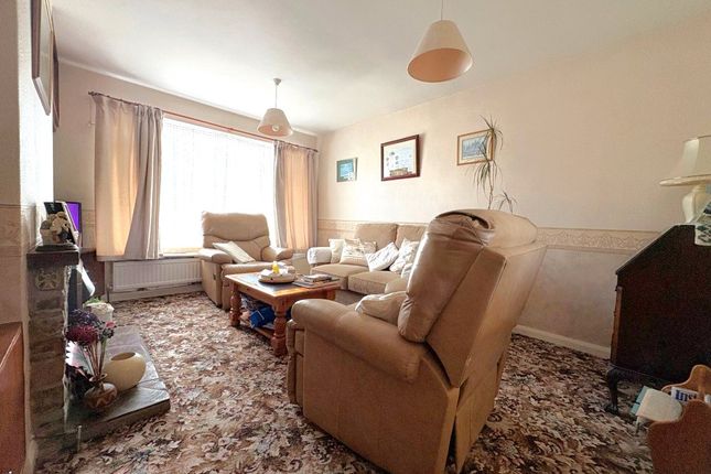 75, Chanters Hill, Devon photo 4