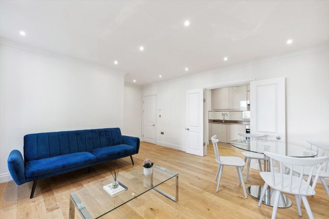 Thumbnail Flat to rent in Belgravia Court, Ebury Street, Belgravia, London SW1W.