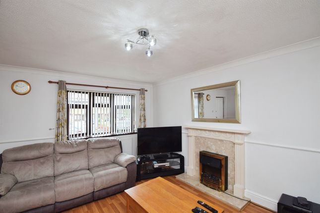 5, Llys Dol, SWANSEA photo 4