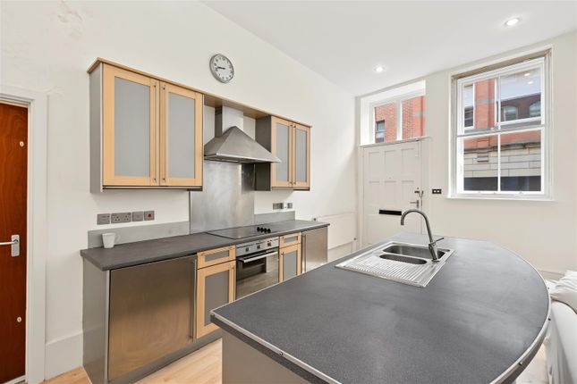 Flat 2, 1A, Barker Gate, Nottingham photo 4