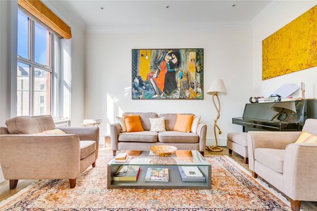 Flat to rent in Langham Mansions, Earl's Court Square, London