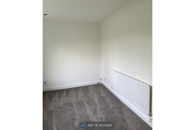 Willowdene, Watton At Stone photo 4