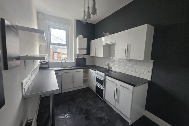 Clifton Terrace, South Shields photo 4