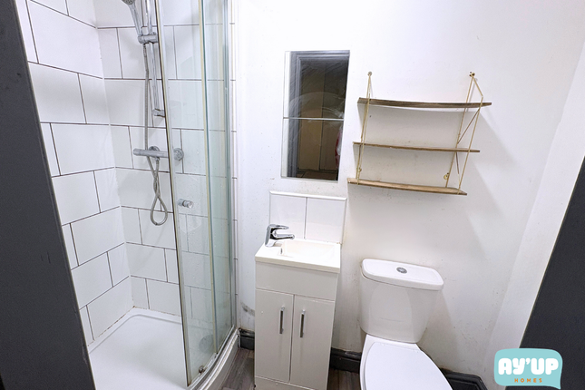 Room 2, 19 Moorgate Street, Rotherham photo 3