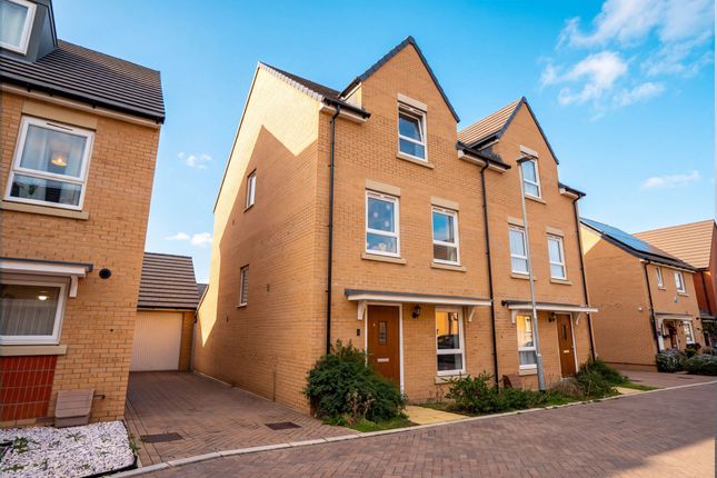8 Mallard Lane, Cambridge photo 2