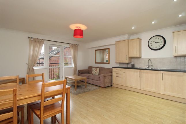 Abbey Court, Leeds photo 4